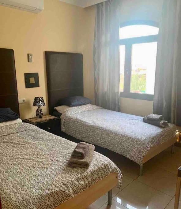 Апартаменти Riviera Park 7A - Air Con- Wi-Fi- Uk Channels- 5 Minutes Walking From The Sea Тіас Екстер'єр фото